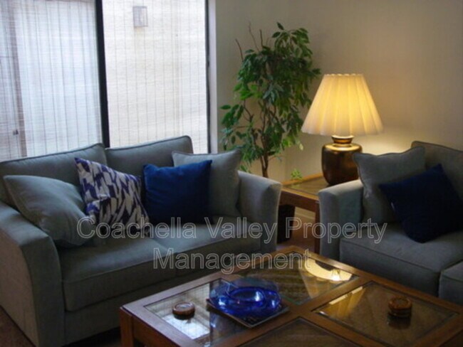 Building Photo - 1800 Paseo Racqueta