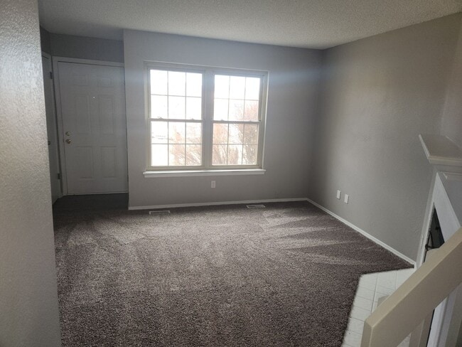 Building Photo - Fantastic 2-Bedroom Townhome in Briargate! Union and Lexington.