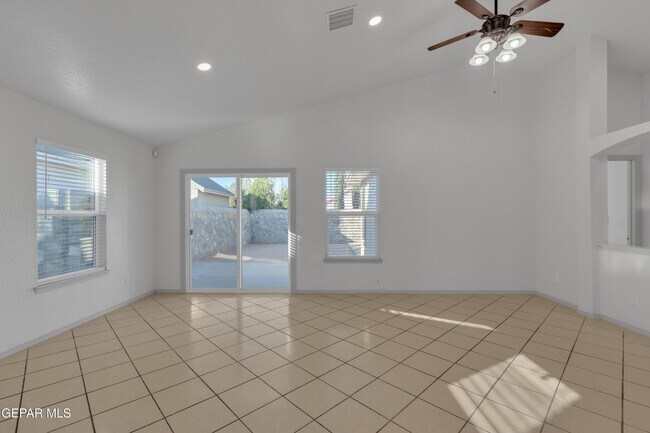 Building Photo - 12077 Castle Keep Cir