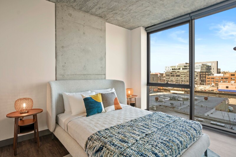 Building Photo - 155 N Elizabeth St