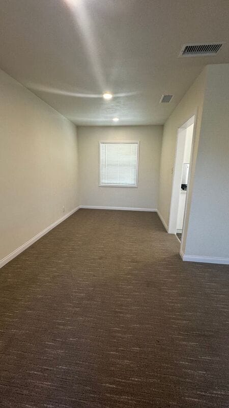 Building Photo - 8820 Strub Ave