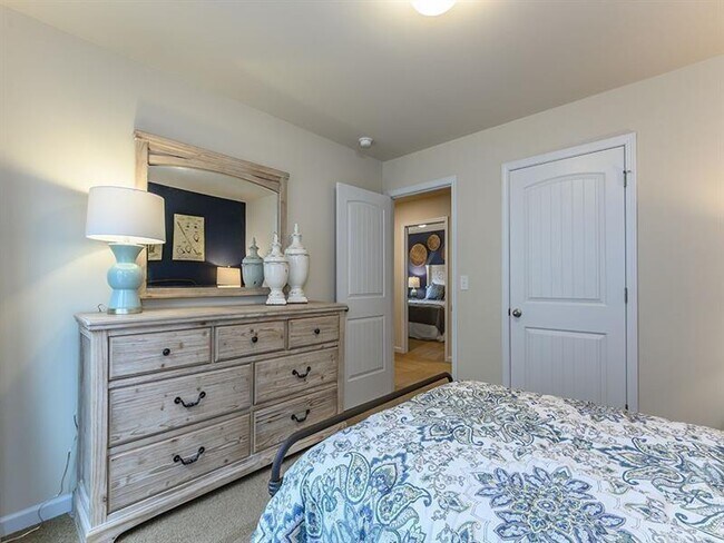 Building Photo - 151 Centennial Ridge Dr
