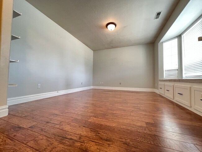 Building Photo - 2951 W 1060 N