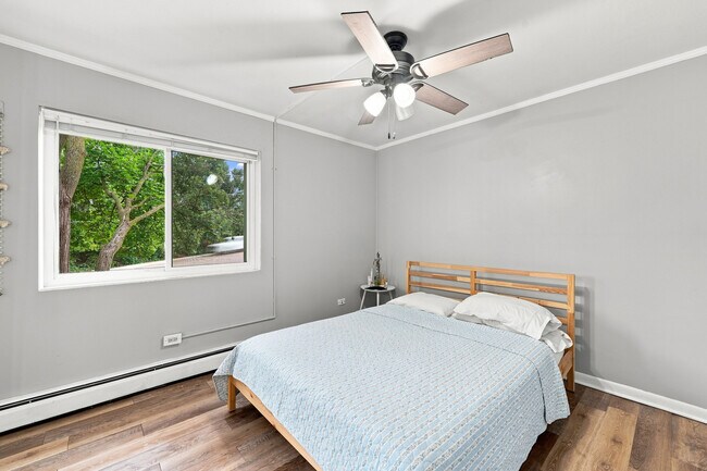 Building Photo - 5115 Blodgett Ave