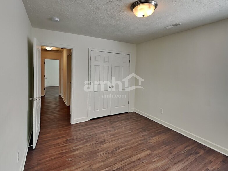 Building Photo - 645 Smoky Mountains Dr