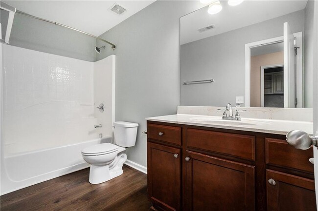 Building Photo - 254 Shiloh Manor Dr