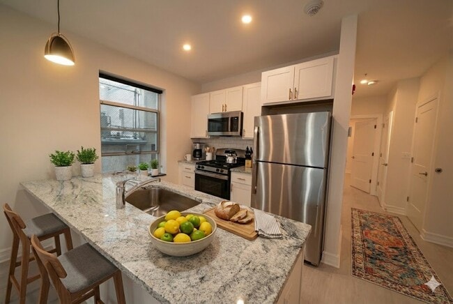 Building Photo - Walcot Apartments at 257 Elmwood