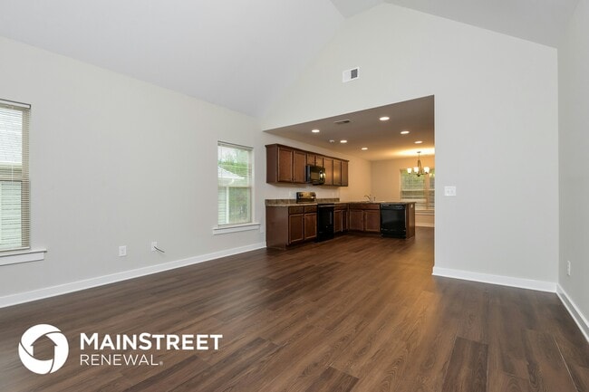 Building Photo - 865 Maple Trce