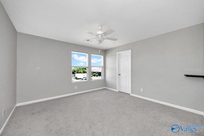 Building Photo - 3571 Avalon Lake Dr SW