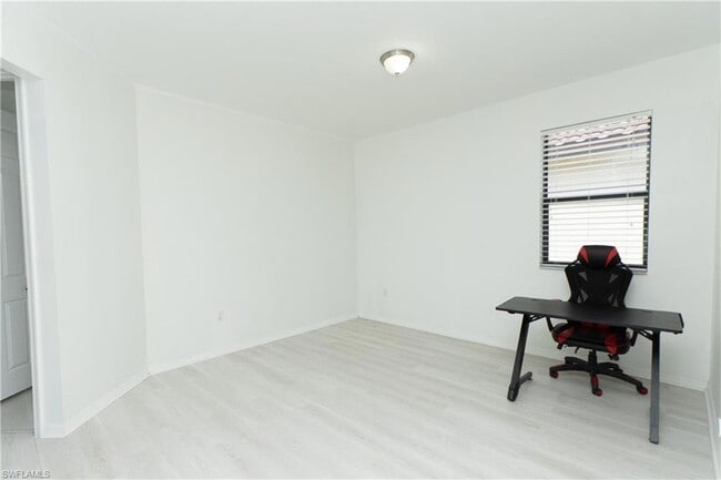 Building Photo - 5360 Brin Way