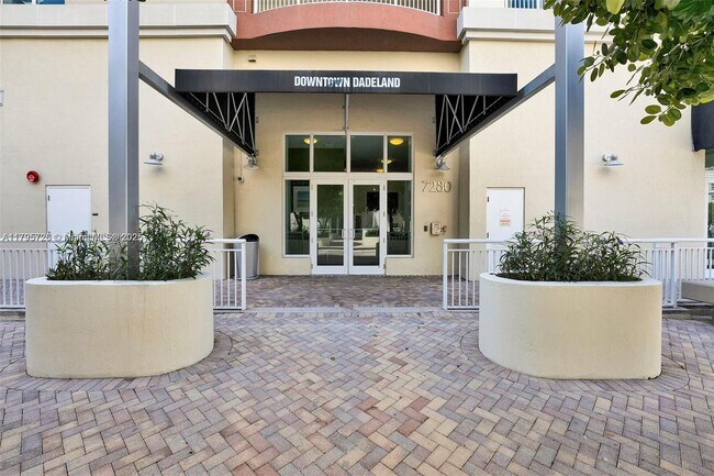 Building Photo - 7280 SW 89th St