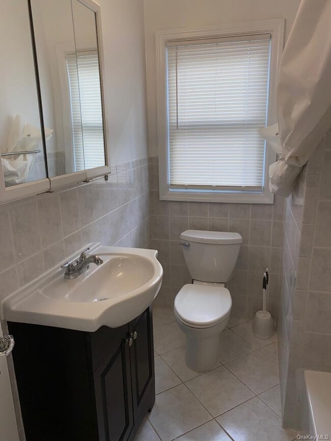 Building Photo - 56 Millspaugh Ln