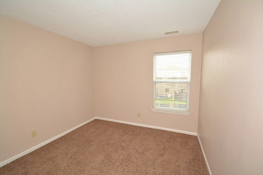 Building Photo - 289 Kimbrough Dr