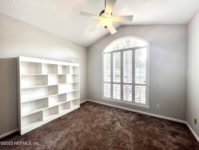 Building Photo - 184 Summerfield Dr