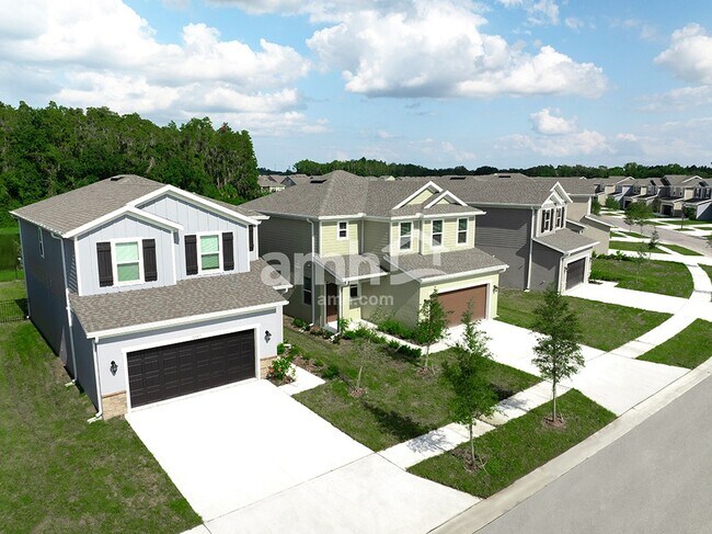 Building Photo - 27207 St Andrews Ave