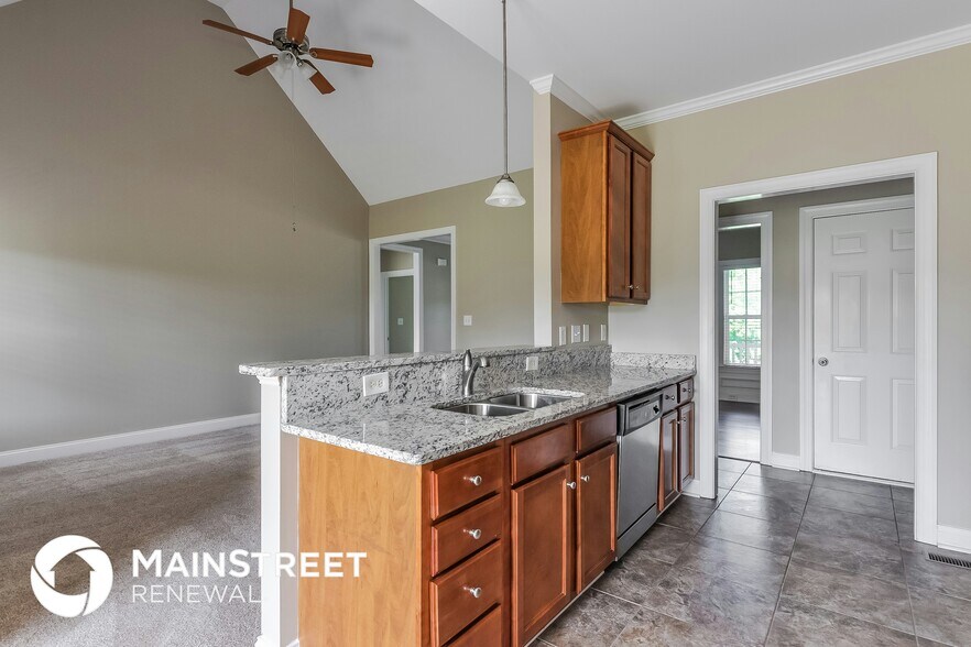 Building Photo - 306 Dell Meadows Pl