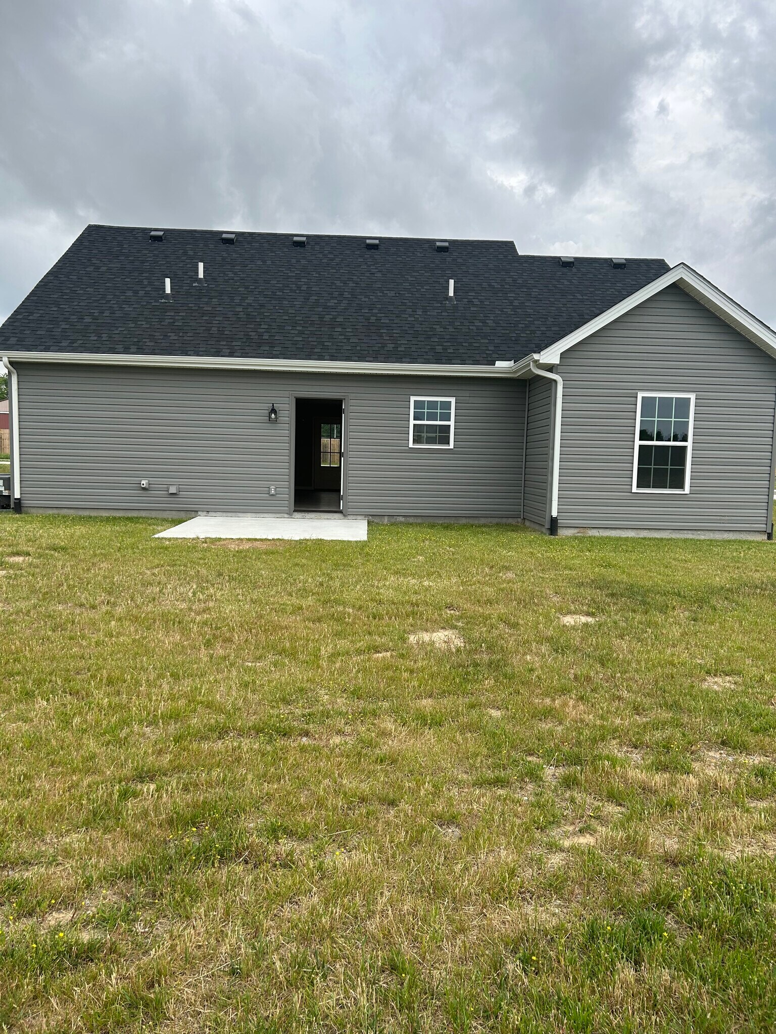 Building Photo - 1110 Brook Ct