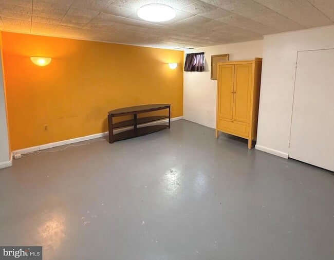 Building Photo - 8324 Loch Raven Blvd