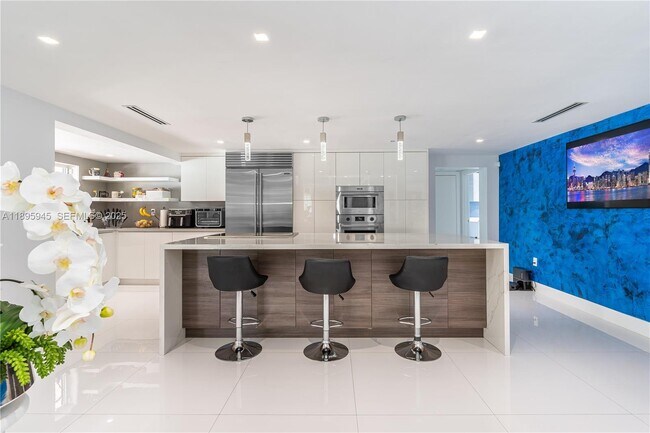 Building Photo - 11531 SW 93rd St