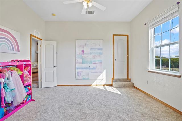 Building Photo - 215 Greathouse Cir