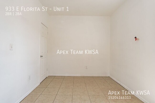 Building Photo - 933 E Florita St