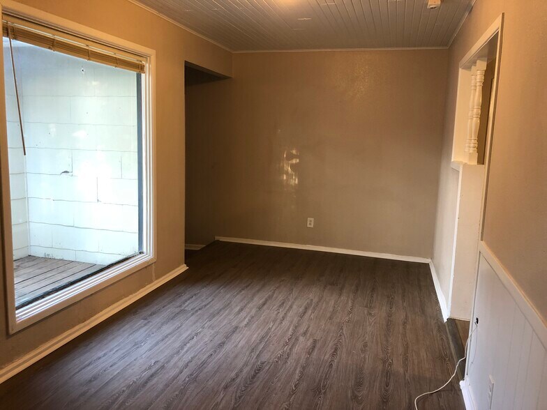 Building Photo - 3504 24th St