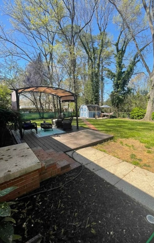 Building Photo - 1042 Interurban Ave