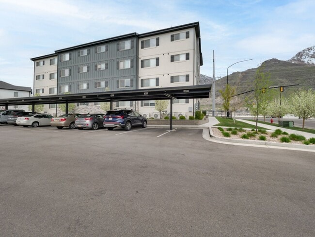 Building Photo - 1141 E 1320 S