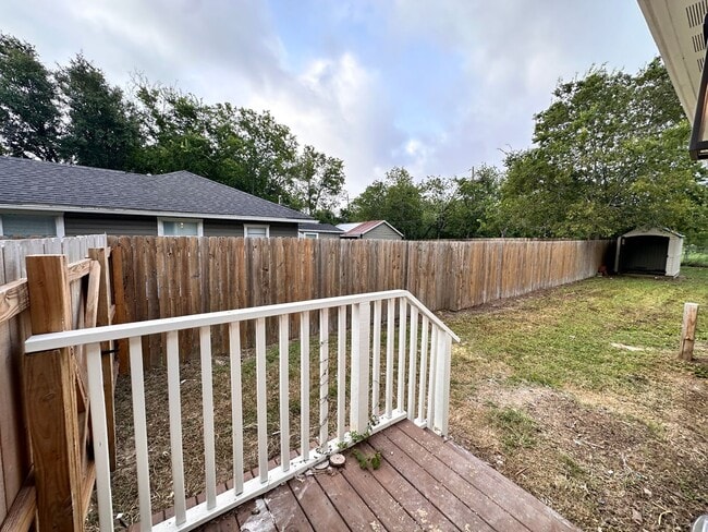 Building Photo - 3 Bed House Close to Historical Downtown Bryan