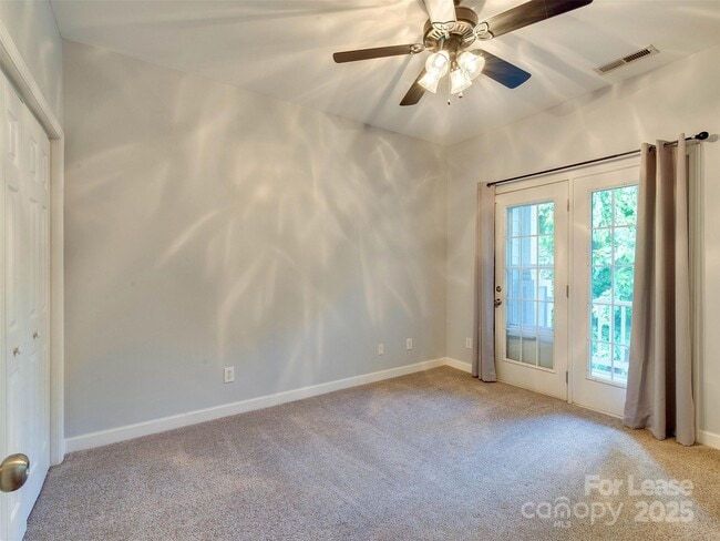 Building Photo - 1571 Pecan Ave