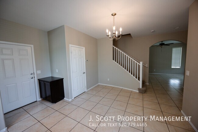 Building Photo - 17737 W Mandalay Ln