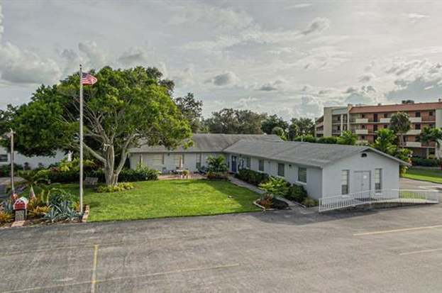 Building Photo - 74 7th St