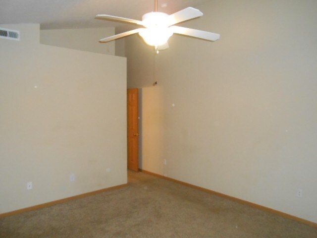 Building Photo - 3894 Snowshoe Ave