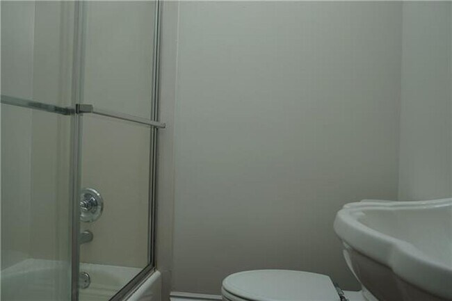 Building Photo - dah625