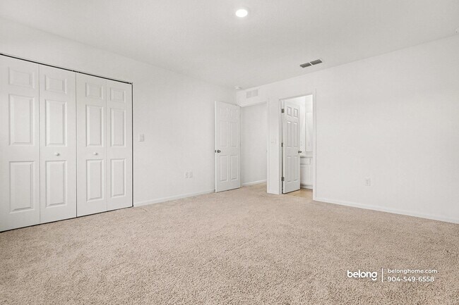 Building Photo - 9067 Gifford Dr