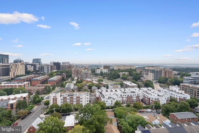 Building Photo - 2001 15th St N