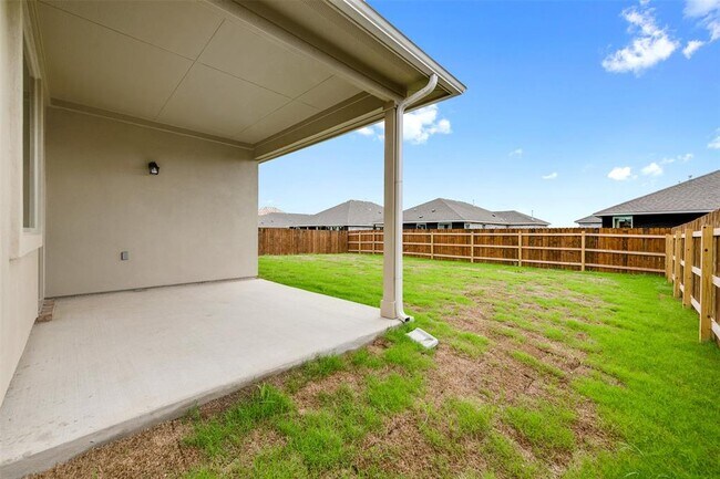 Building Photo - 18501 Urbano Dr