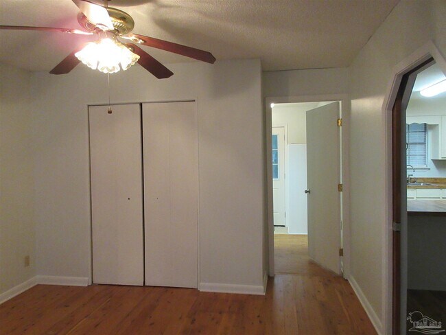 Building Photo - 5060 Saints Ln