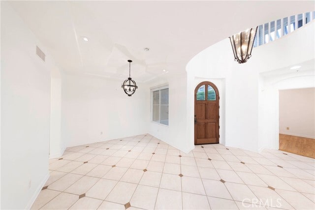 Building Photo - 19 Lucania Dr