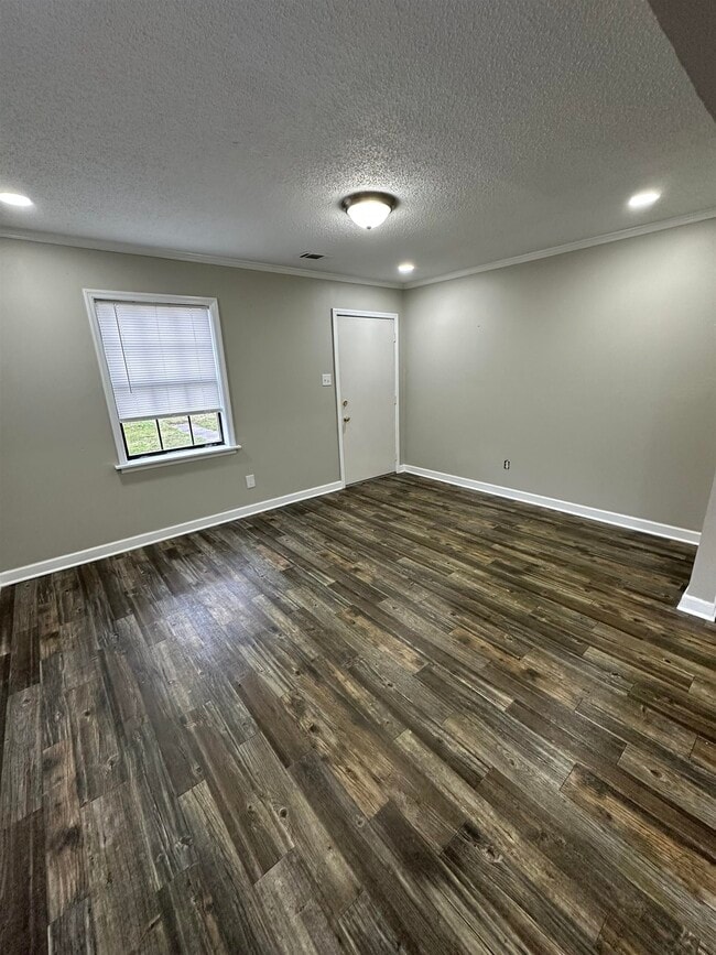 Building Photo - 4925 Easley St