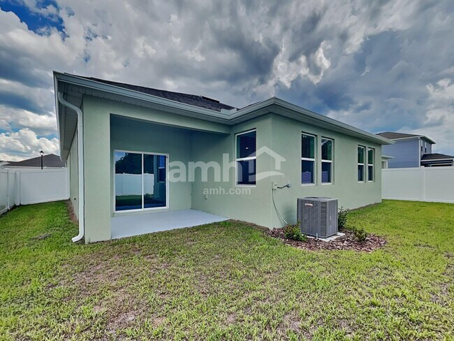 Building Photo - 964 Heavenly Dr