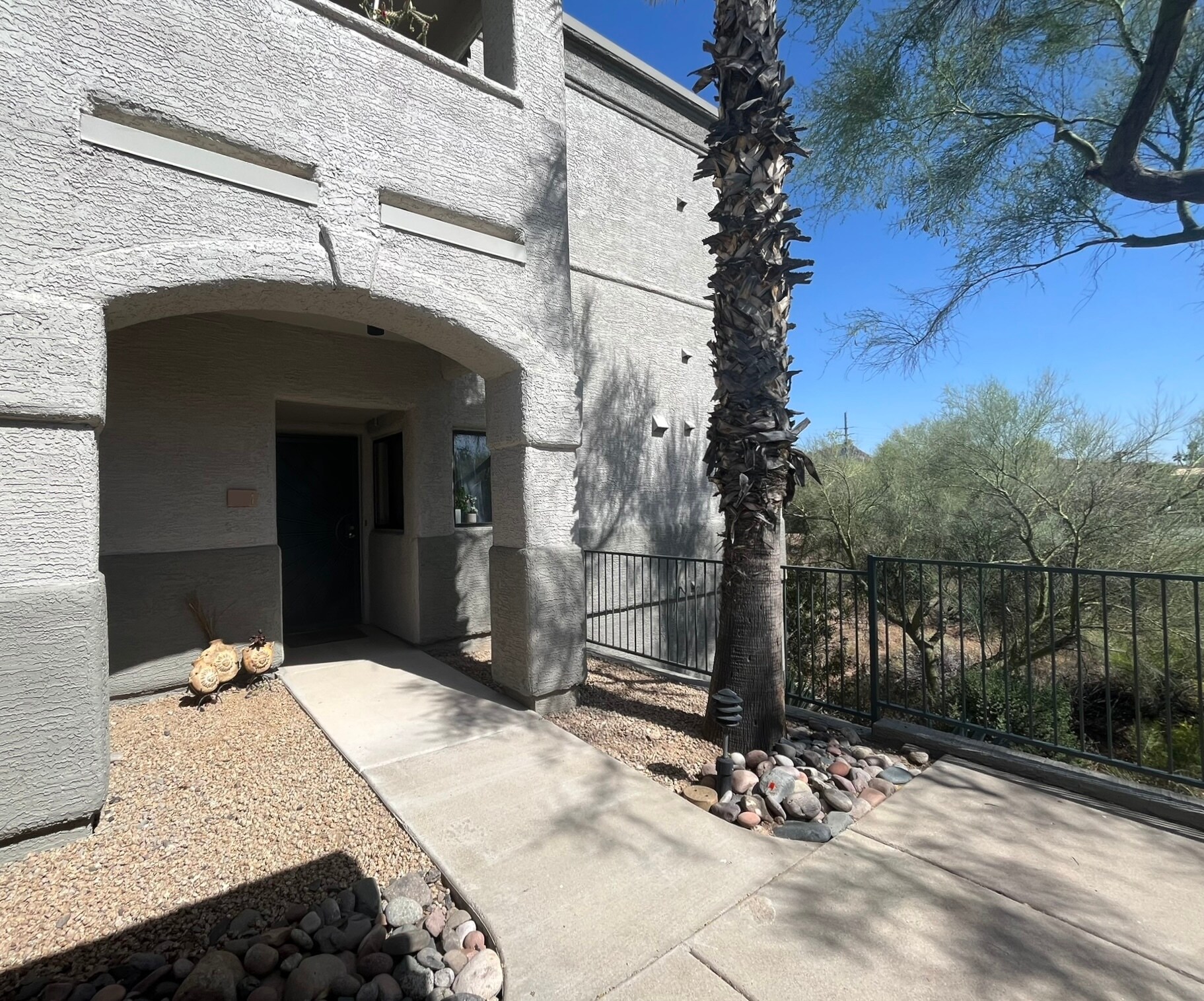 Building Photo - 10401 N Saguaro Blvd