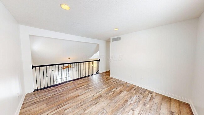 Building Photo - 5876 Myrick Rd