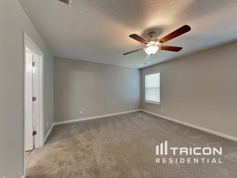 Building Photo - 2635 Brookgate Crossing