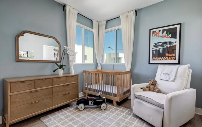 Building Photo - 2907 W Exposition Pl