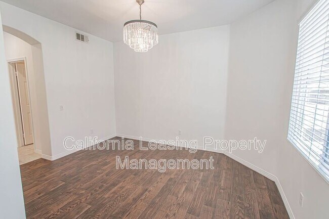 Building Photo - 23939 Brescia Dr