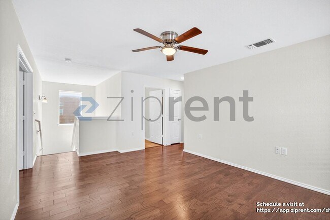 Building Photo - 7414 Bluebonnet Bay
