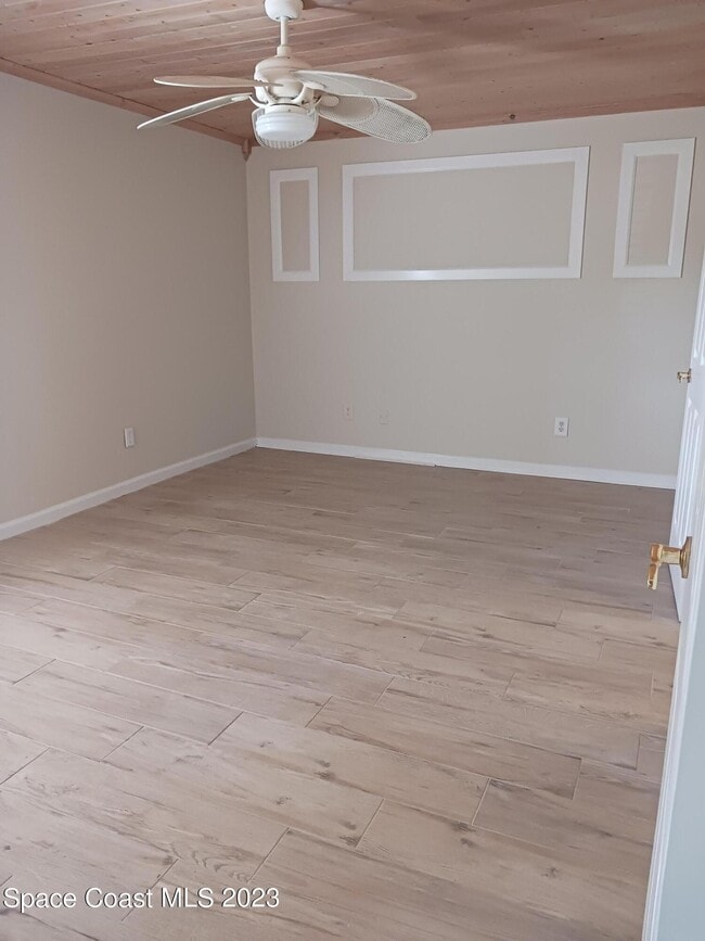 Building Photo - 408 Hawthorne Ct