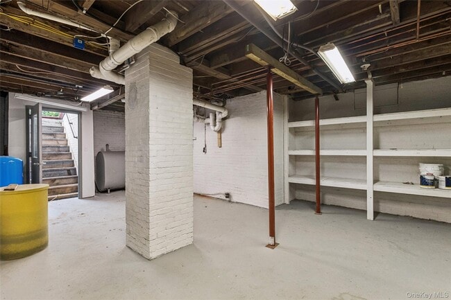 Building Photo - 17425 County Rd 48