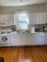 Building Photo - 785 Mount Auburn St